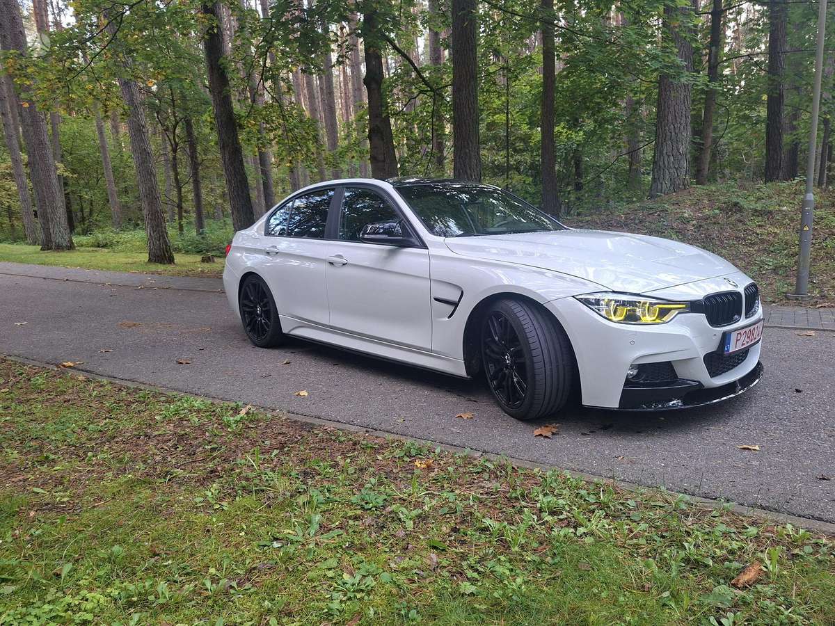 BMW 320, 2.0 l., sedanas
