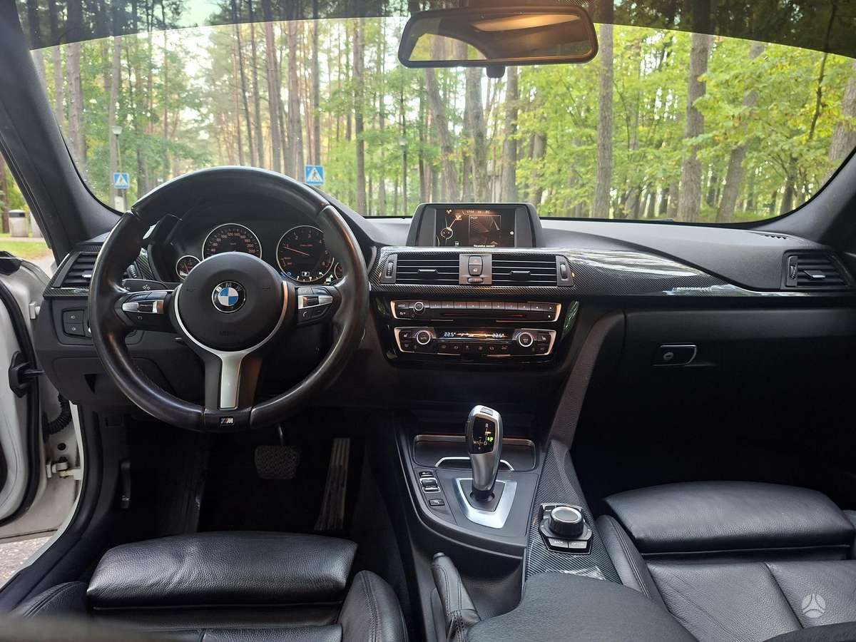 BMW 320, 2.0 l., sedanas