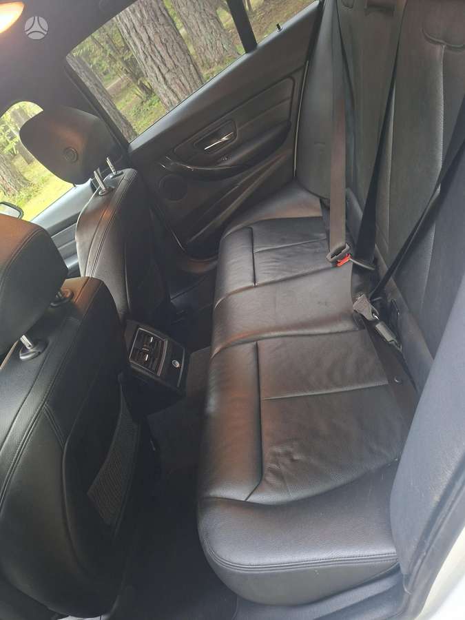 BMW 320, 2.0 l., sedanas