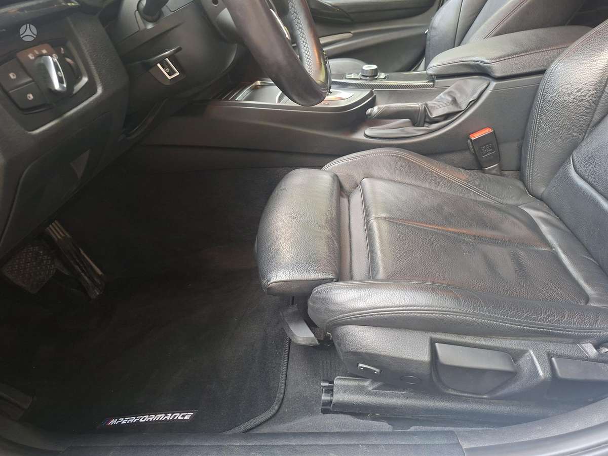 BMW 320, 2.0 l., sedanas
