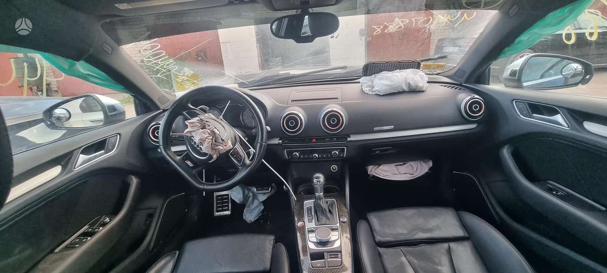 Audi S3, 2.0 l., Седан
