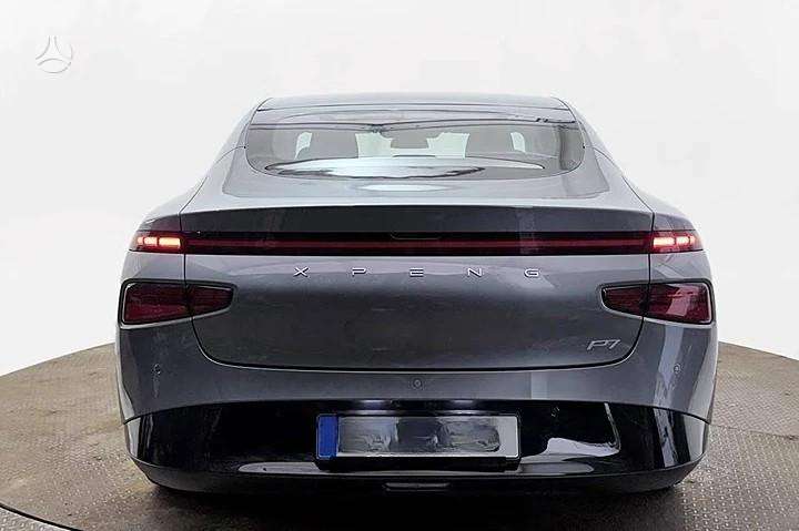 Xpeng P7, 86 кВт·ч, Седан