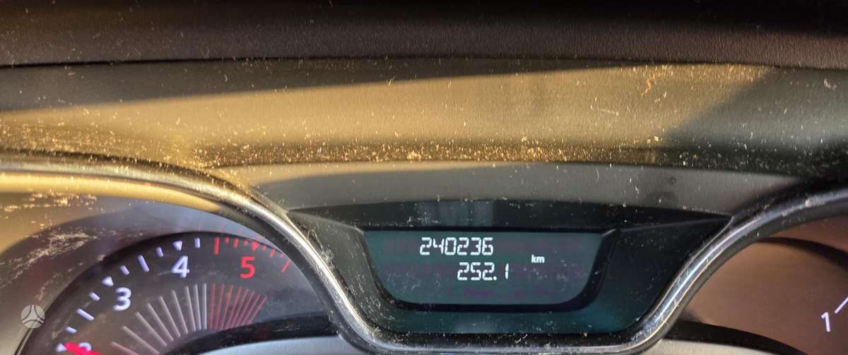 Renault Captur, 1.5 l., Минивэн