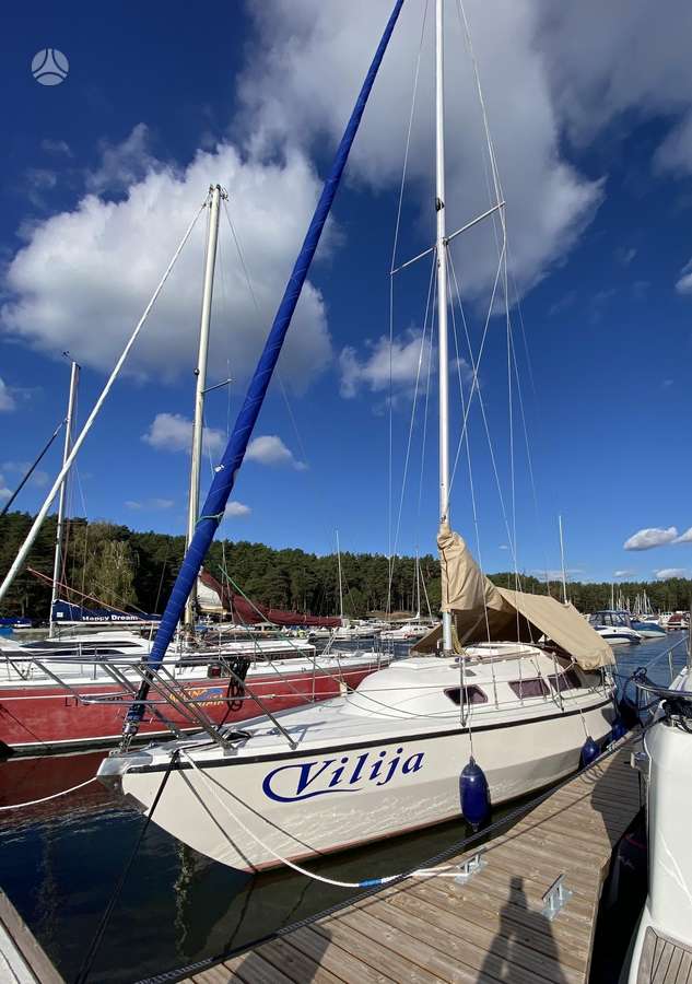 Arabesque 30, keelboats