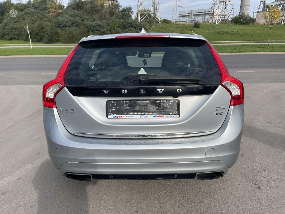 Volvo V60, 2.4 l., Универсал
