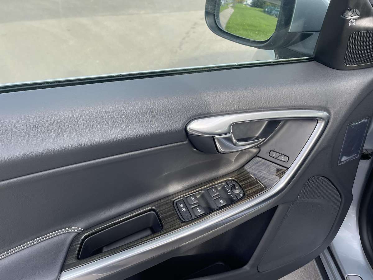 Volvo V60, 2.4 l., Универсал