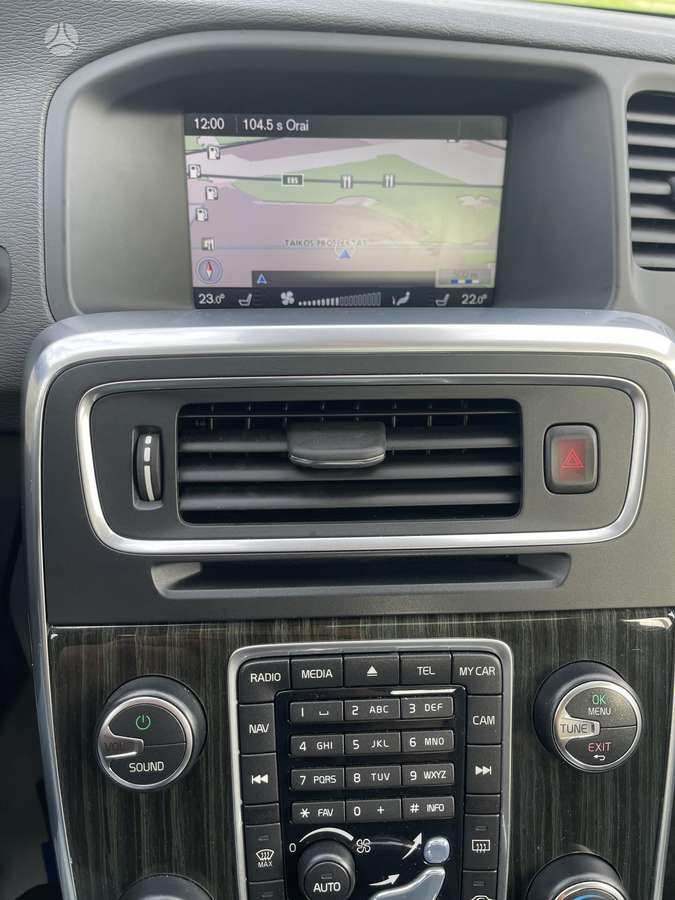 Volvo V60, 2.4 l., Универсал