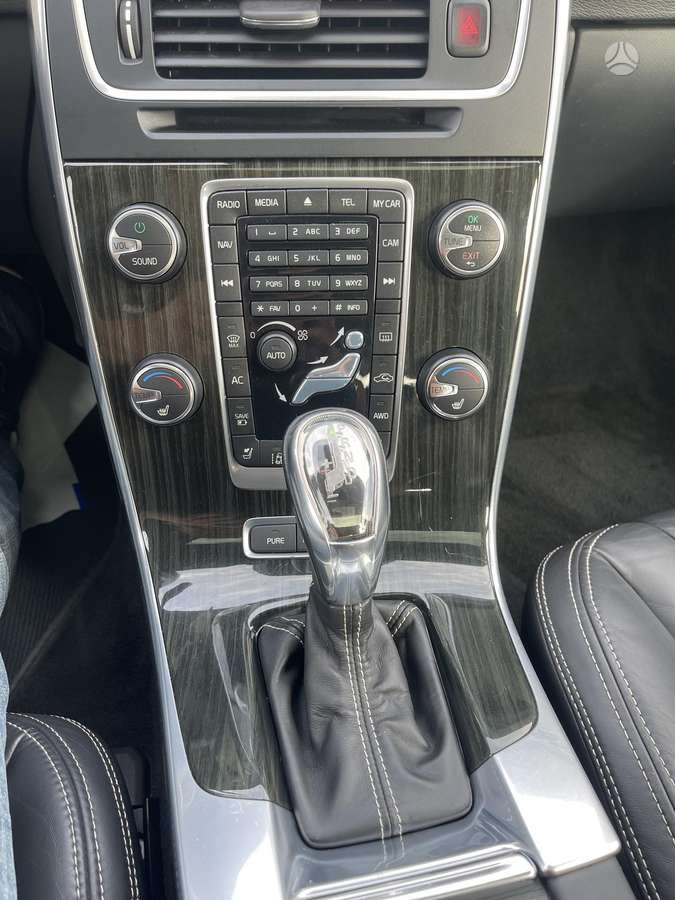 Volvo V60, 2.4 l., Универсал
