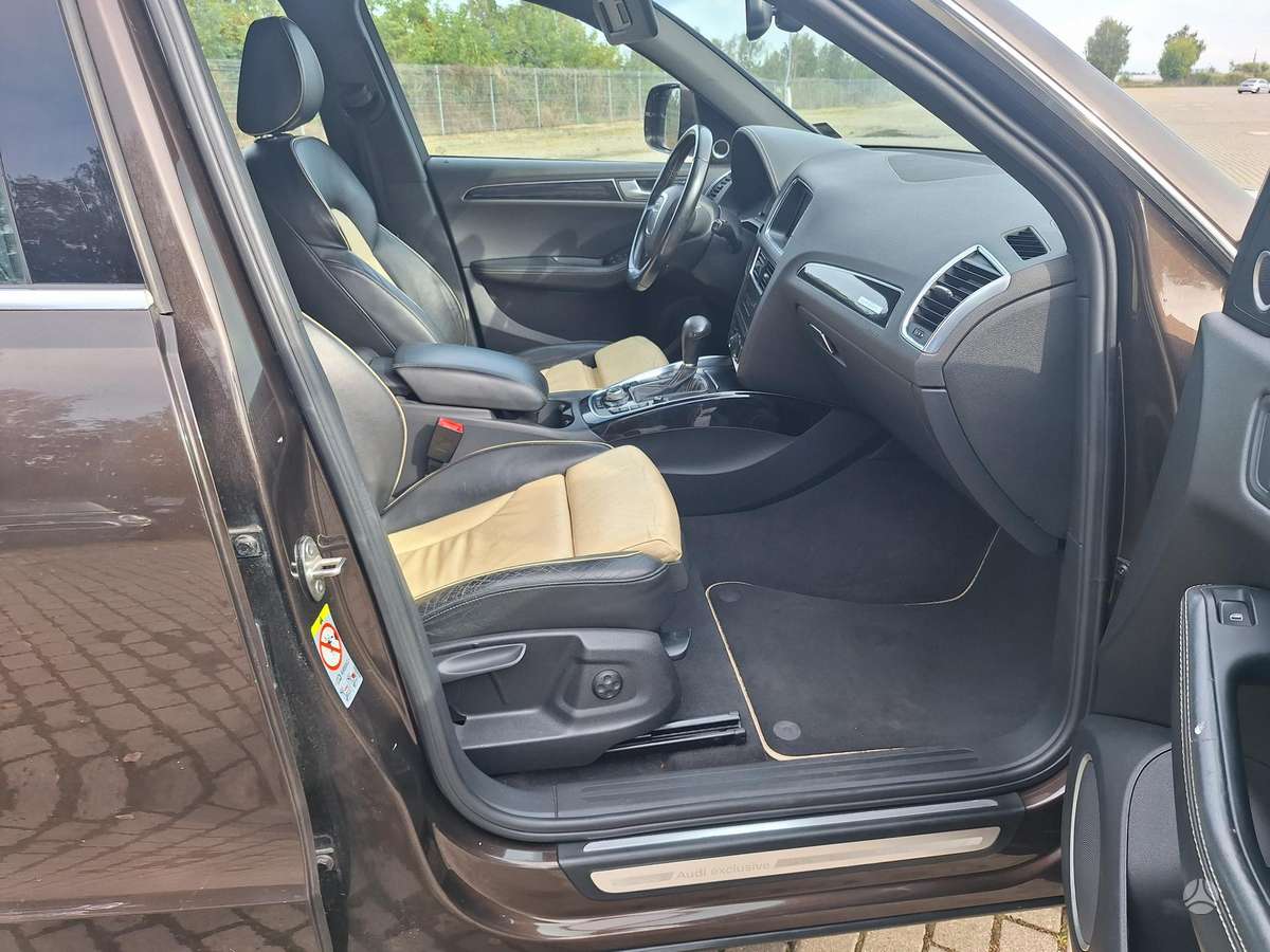 Audi Q5, 2.0 l., Внедорожник / Кроссовер