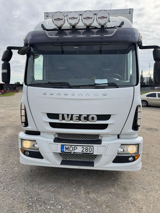 Iveco EUROCARGO 140, фургоны-боксы