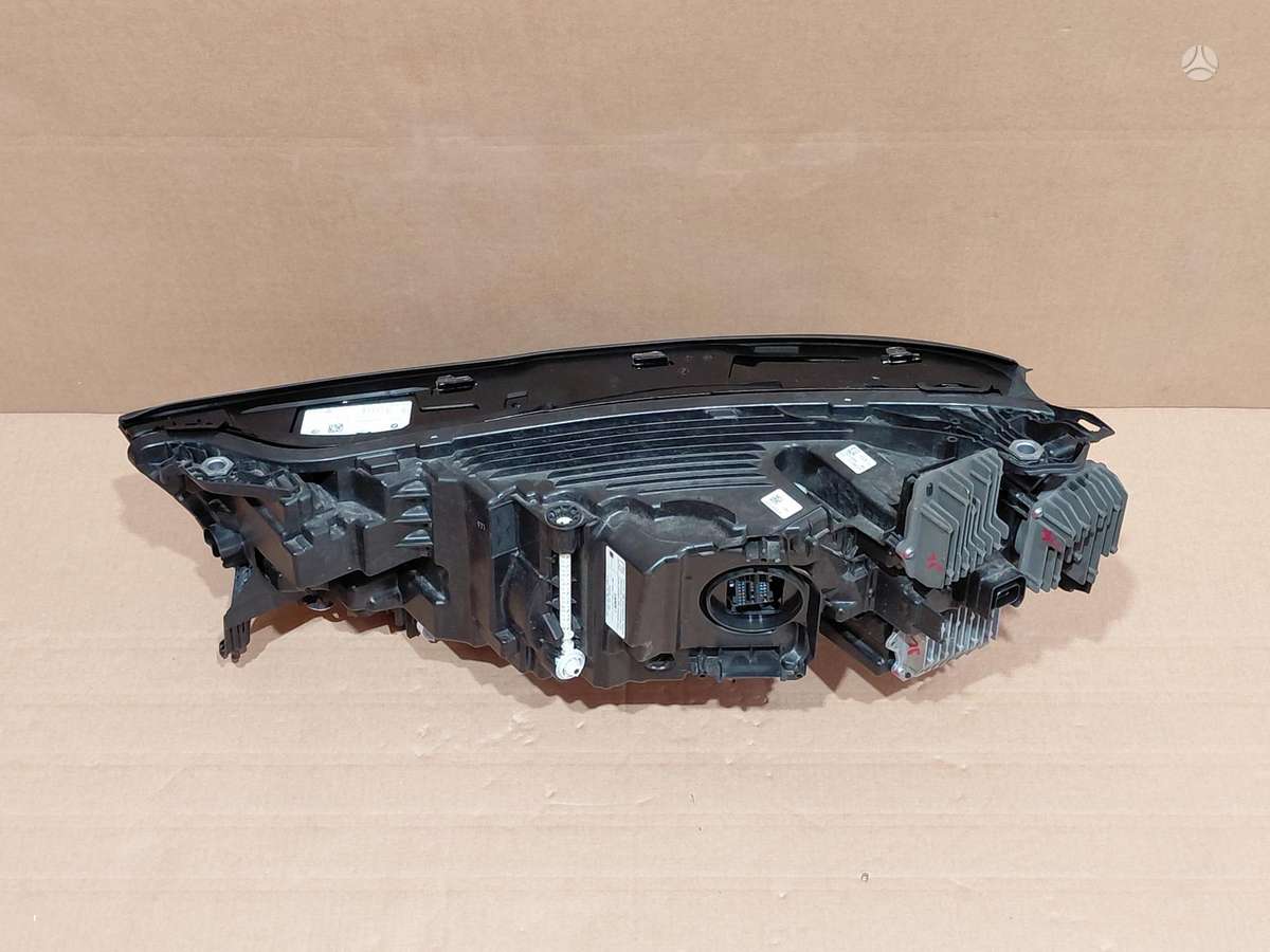 BMW iX lights