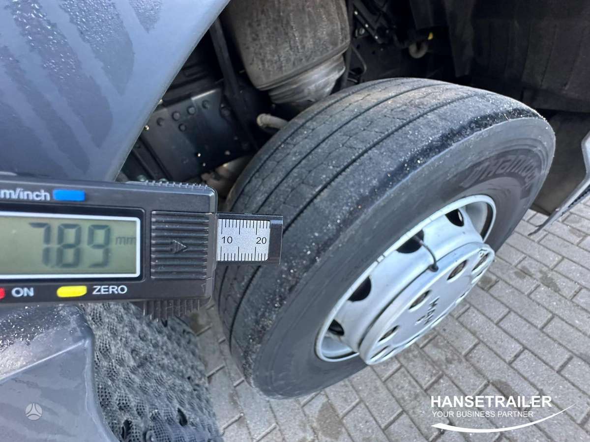 MAN TGX 18.470 Mega Low Deck, 2 miegamosios vietos