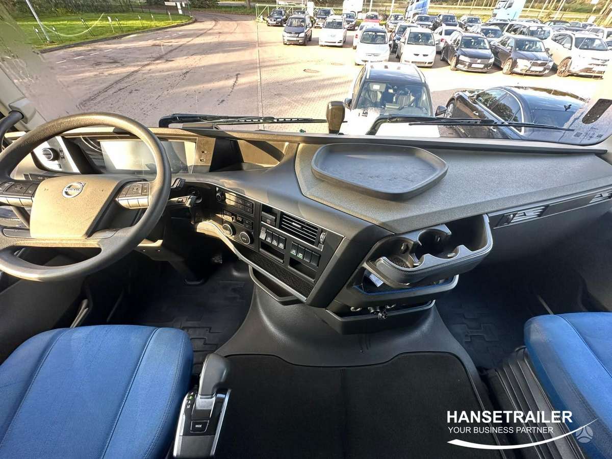 Volvo FH VEB+, double sleeper