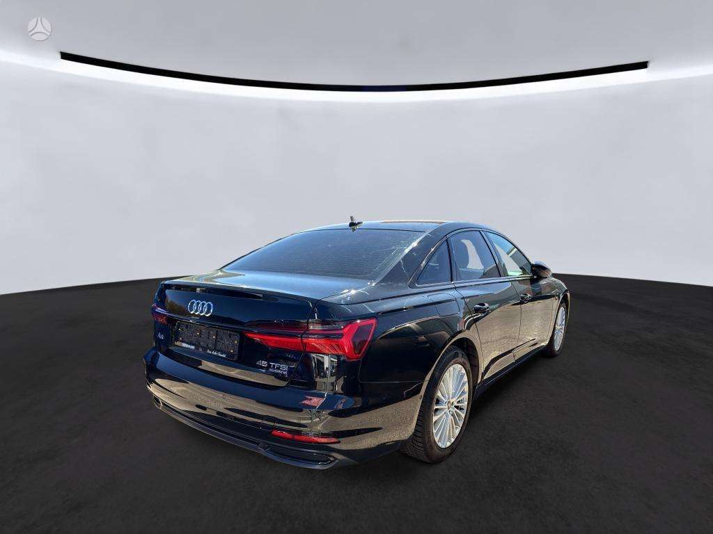 Audi A6, 2.0 l., Седан
