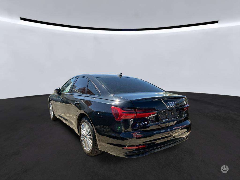Audi A6, 2.0 l., Седан
