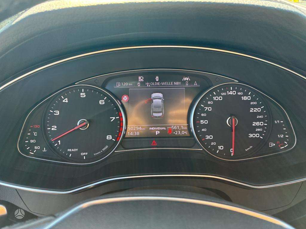 Audi A6, 2.0 l., Седан