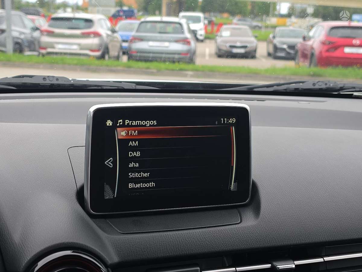 Mazda CX-3, 2.0 l., off-road / crossover