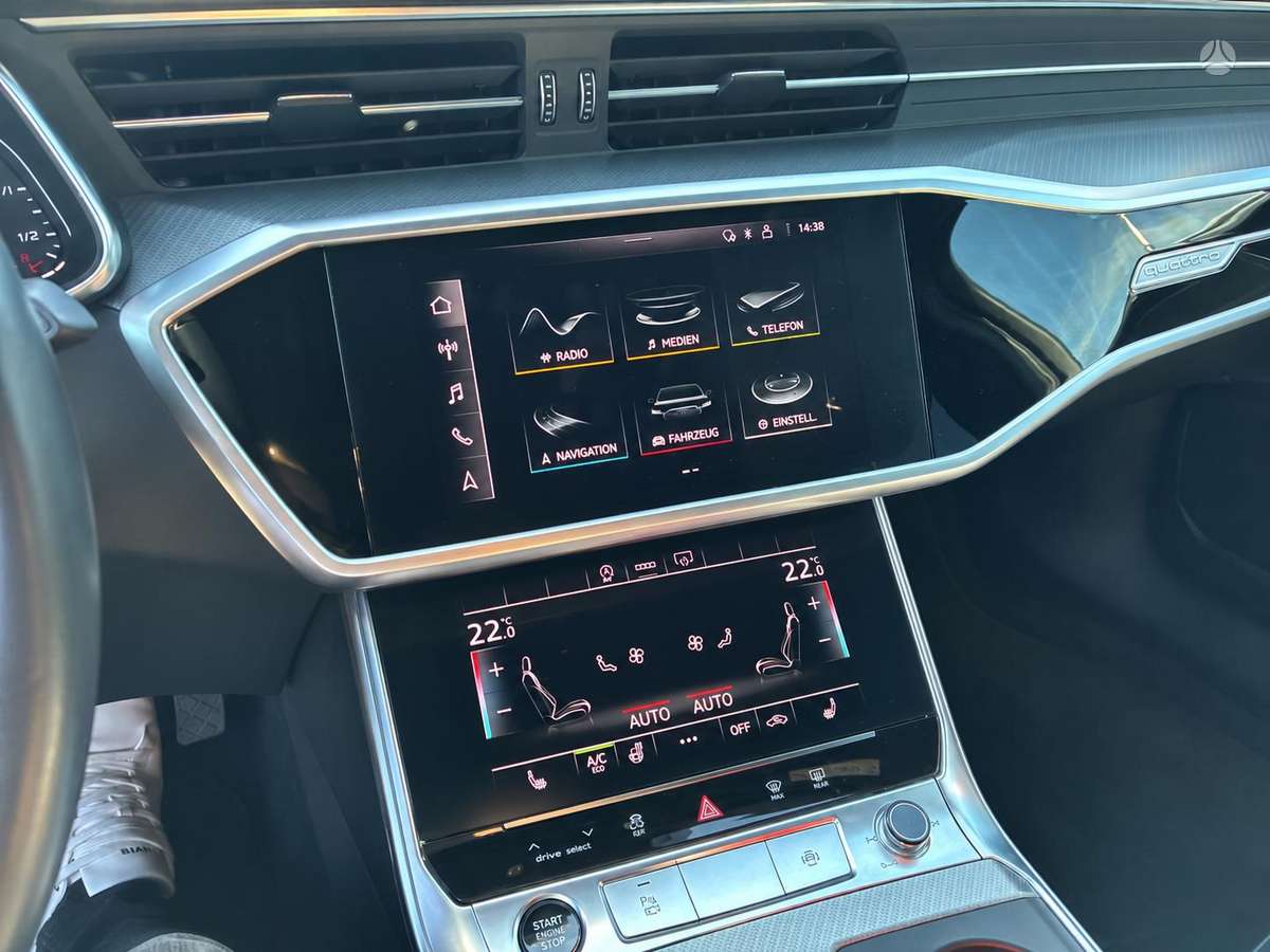 Audi A6, 2.0 l., Седан
