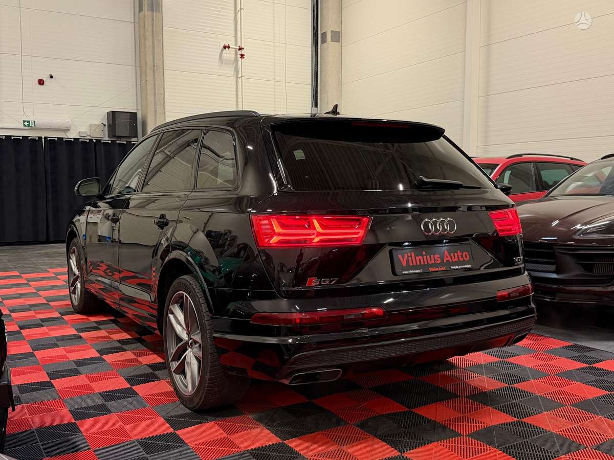 Audi SQ7, 3.0 l., Внедорожник / Кроссовер