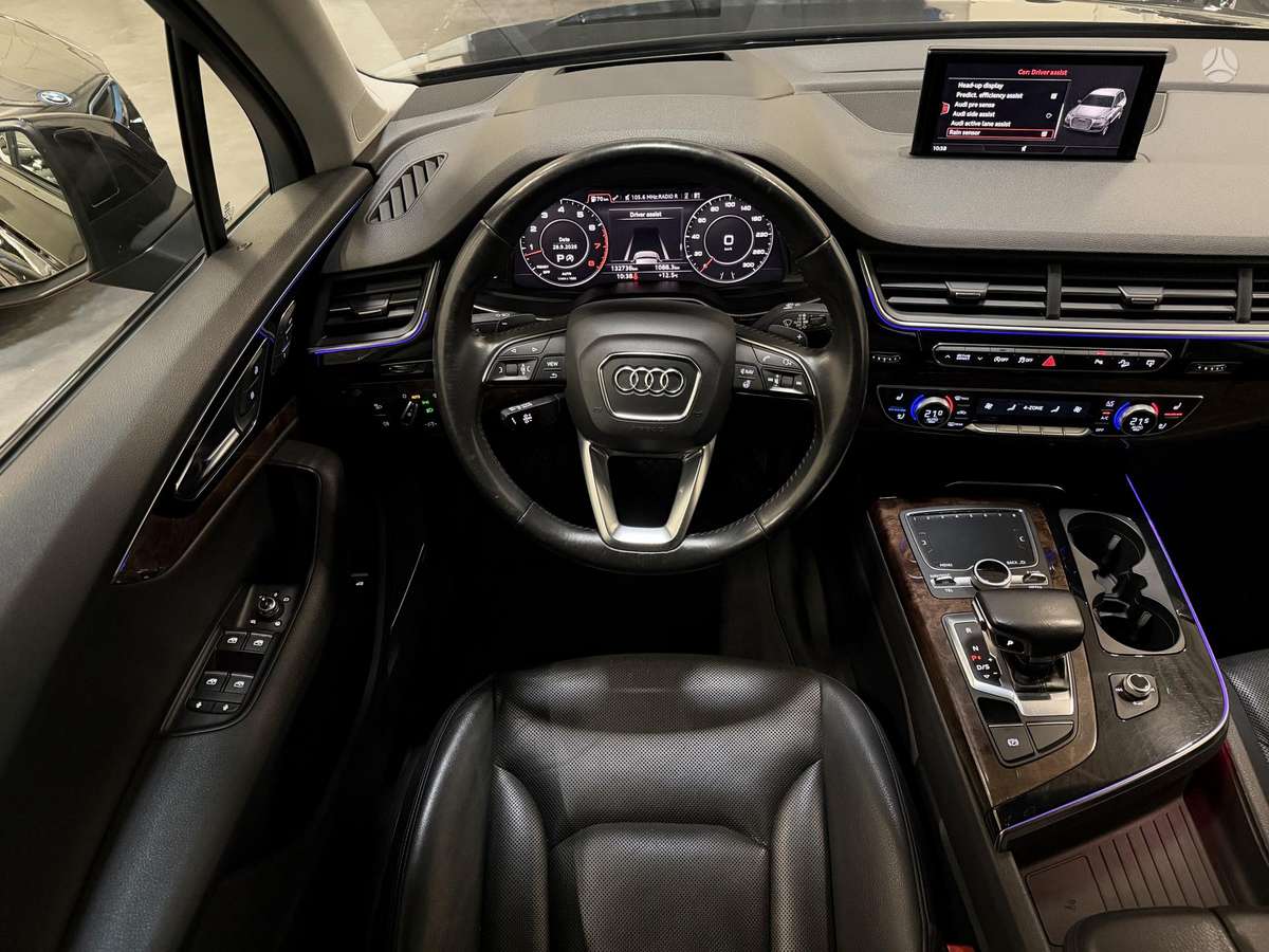 Audi SQ7, 3.0 l., Внедорожник / Кроссовер