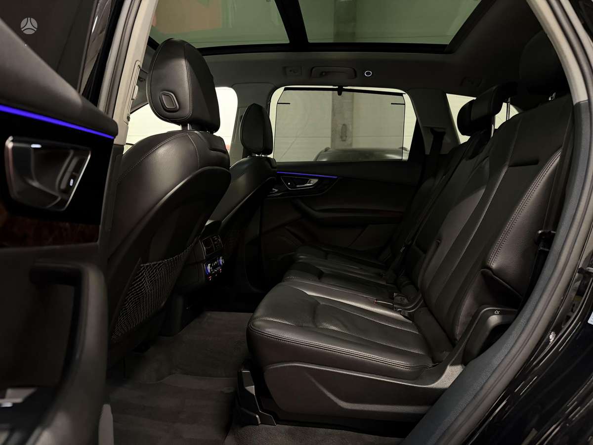 Audi SQ7, 3.0 l., Внедорожник / Кроссовер