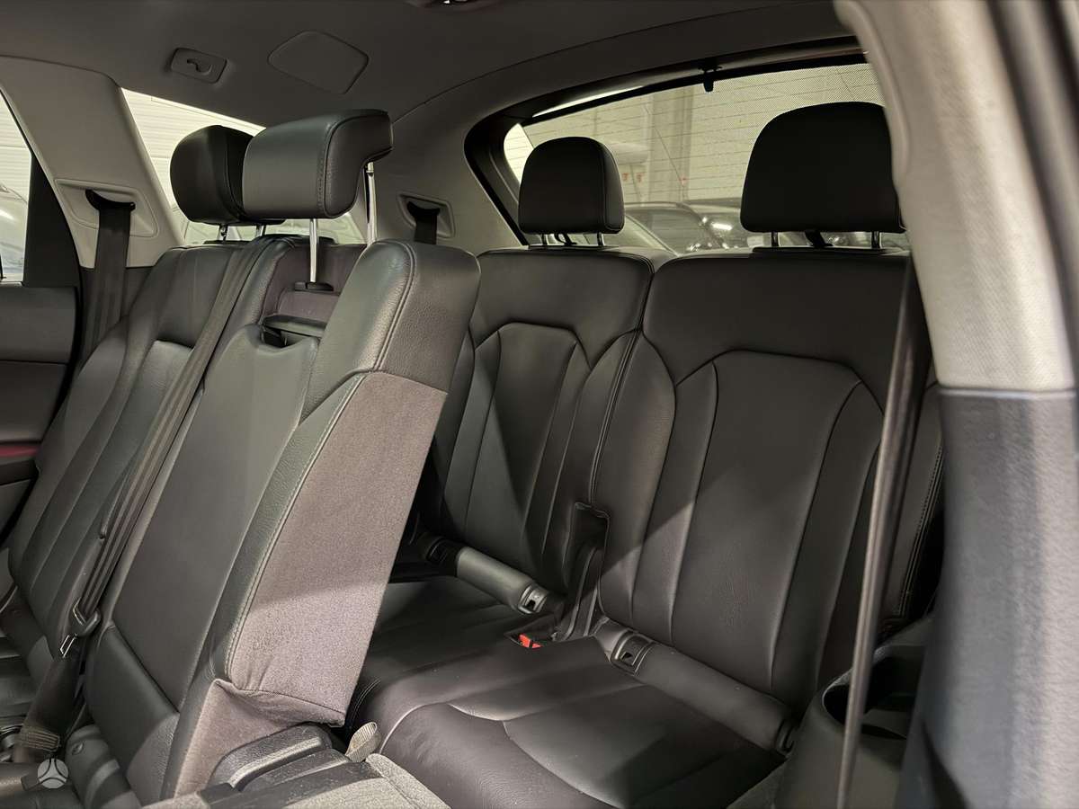 Audi SQ7, 3.0 l., Внедорожник / Кроссовер