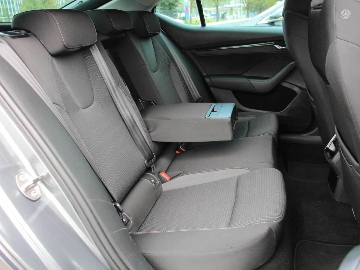 Skoda Octavia, 2.0 l., hatchback