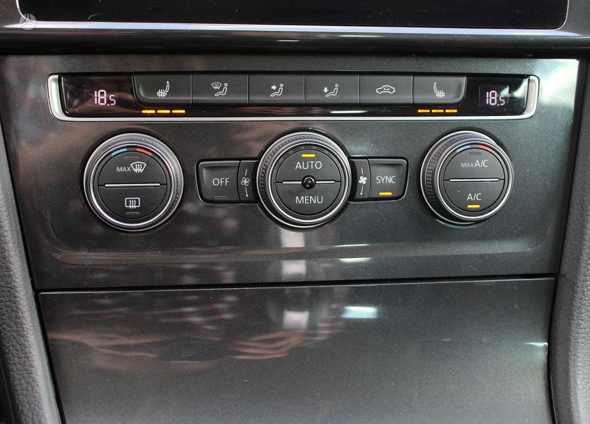 Volkswagen Golf, 1.5 l., hatchback