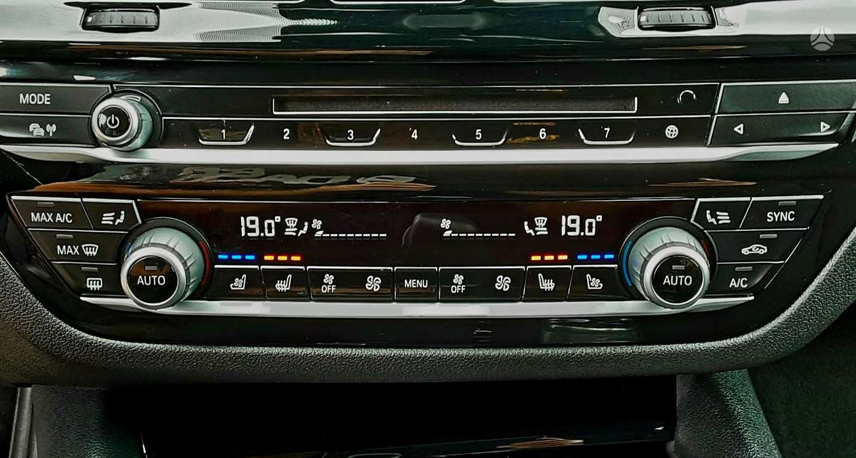 BMW 520, 2.0 l., universalas