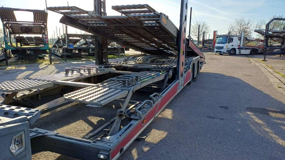 DAF + ROLFO 2018, auto transporters