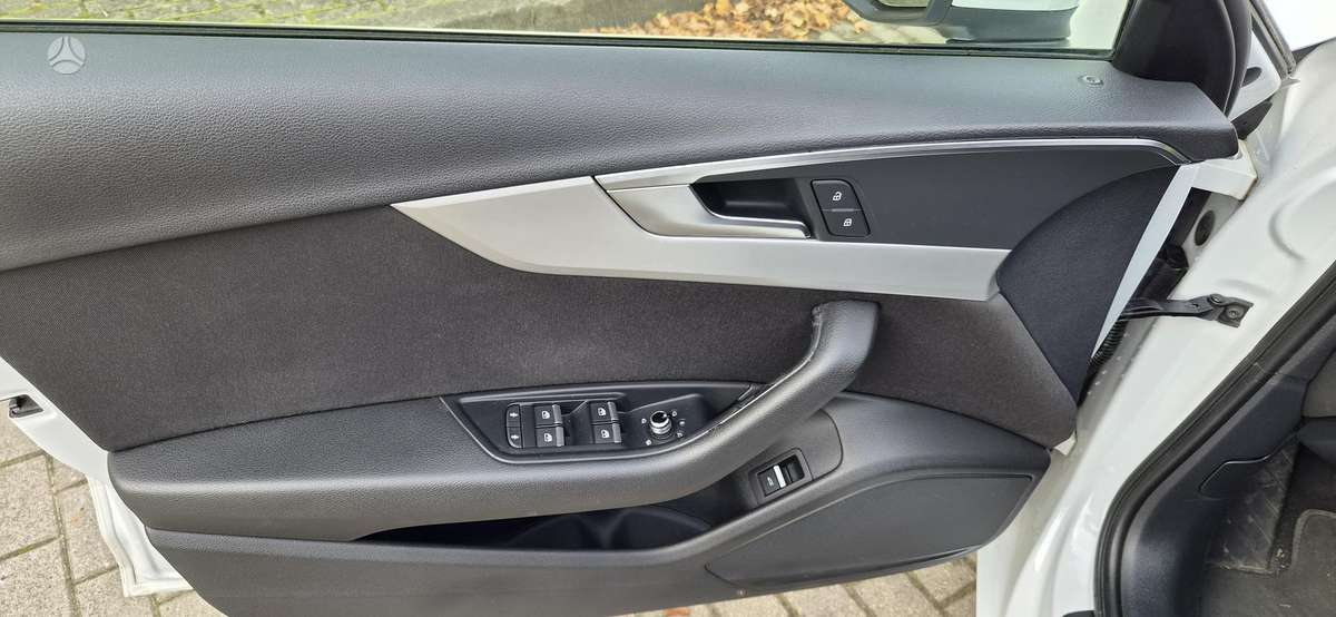 Audi A4, 2.0 l., universalas