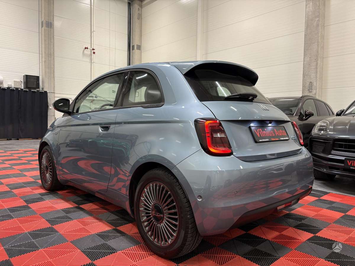 Fiat 500, 42 кВт·ч, Хэтчбек