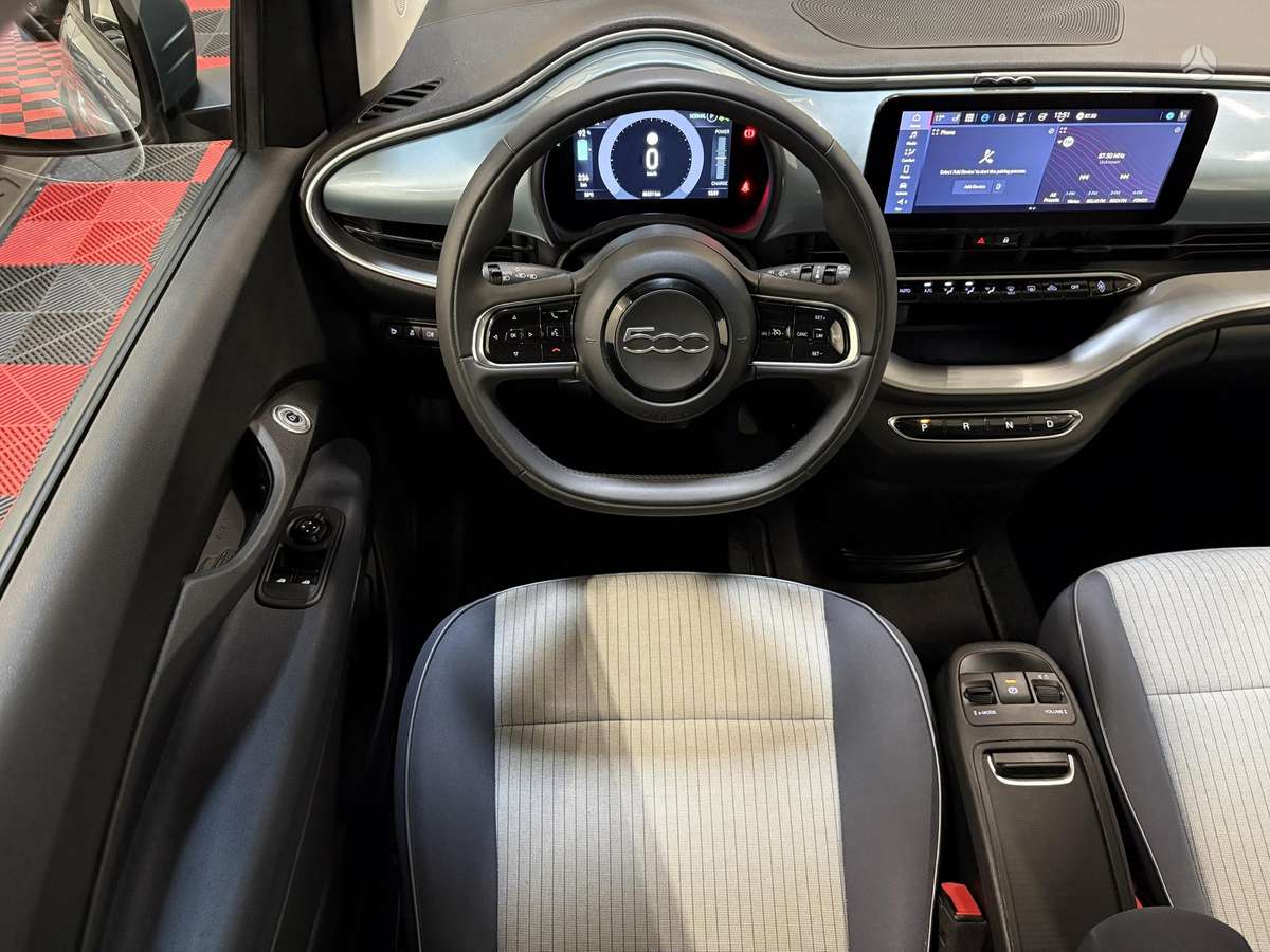 Fiat 500, 42 кВт·ч, Хэтчбек