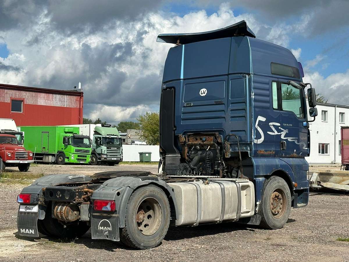 MAN TGA 18.440, double sleeper