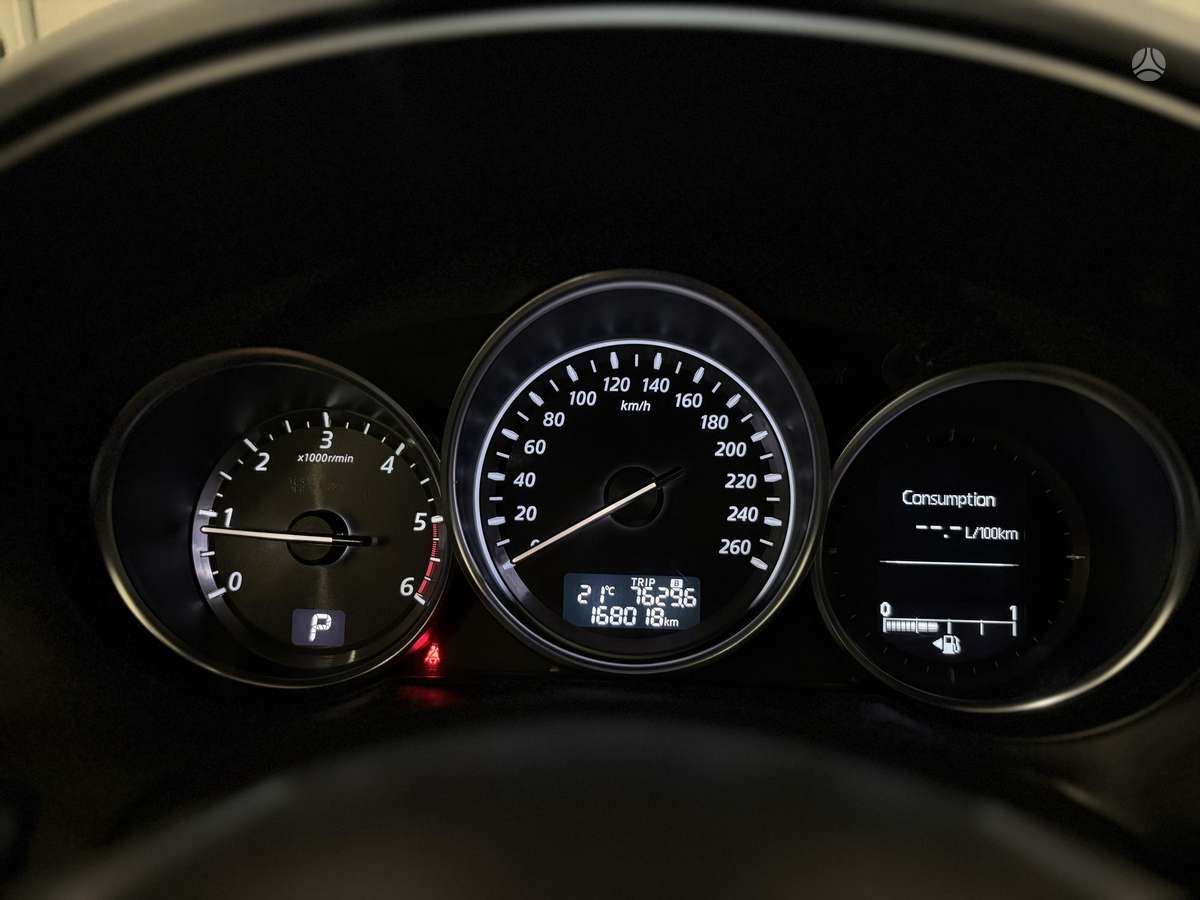Mazda CX-5, 2.2 l., Внедорожник / Кроссовер