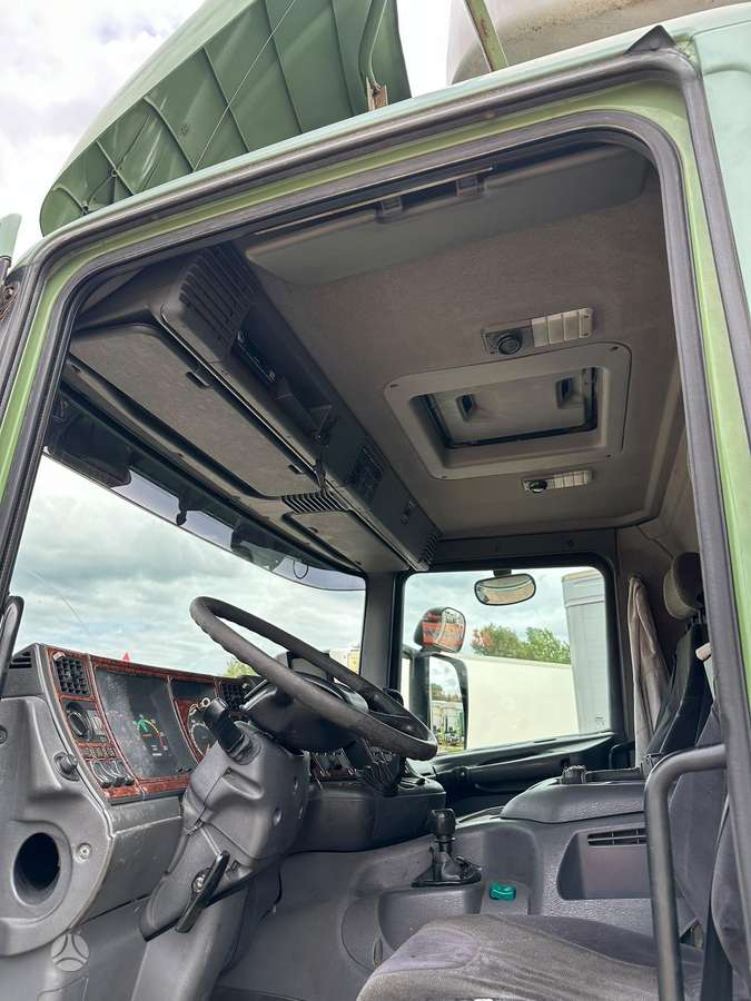 Scania P94, refrižerātori