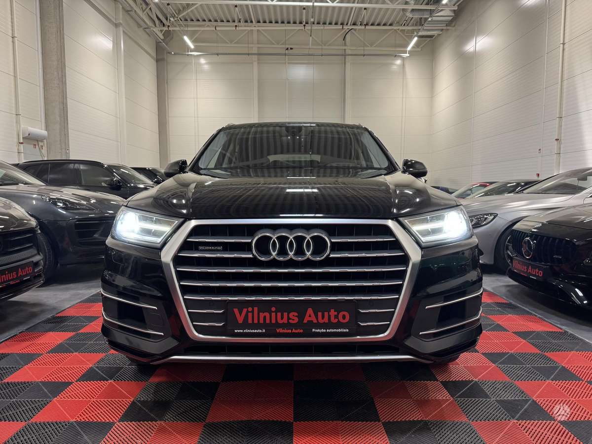 Audi Q7, 3.0 l., Внедорожник / Кроссовер