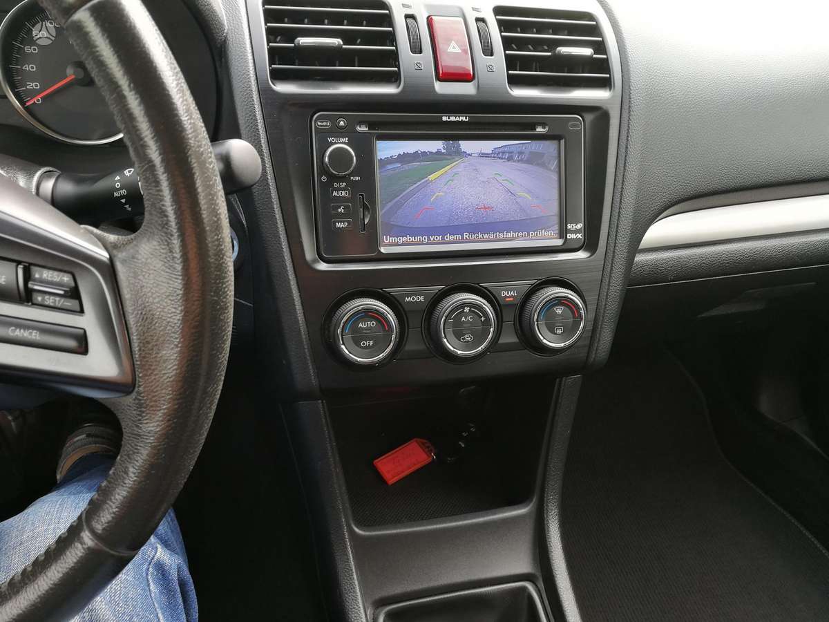 Subaru XV, 2.0 l., off-road / crossover