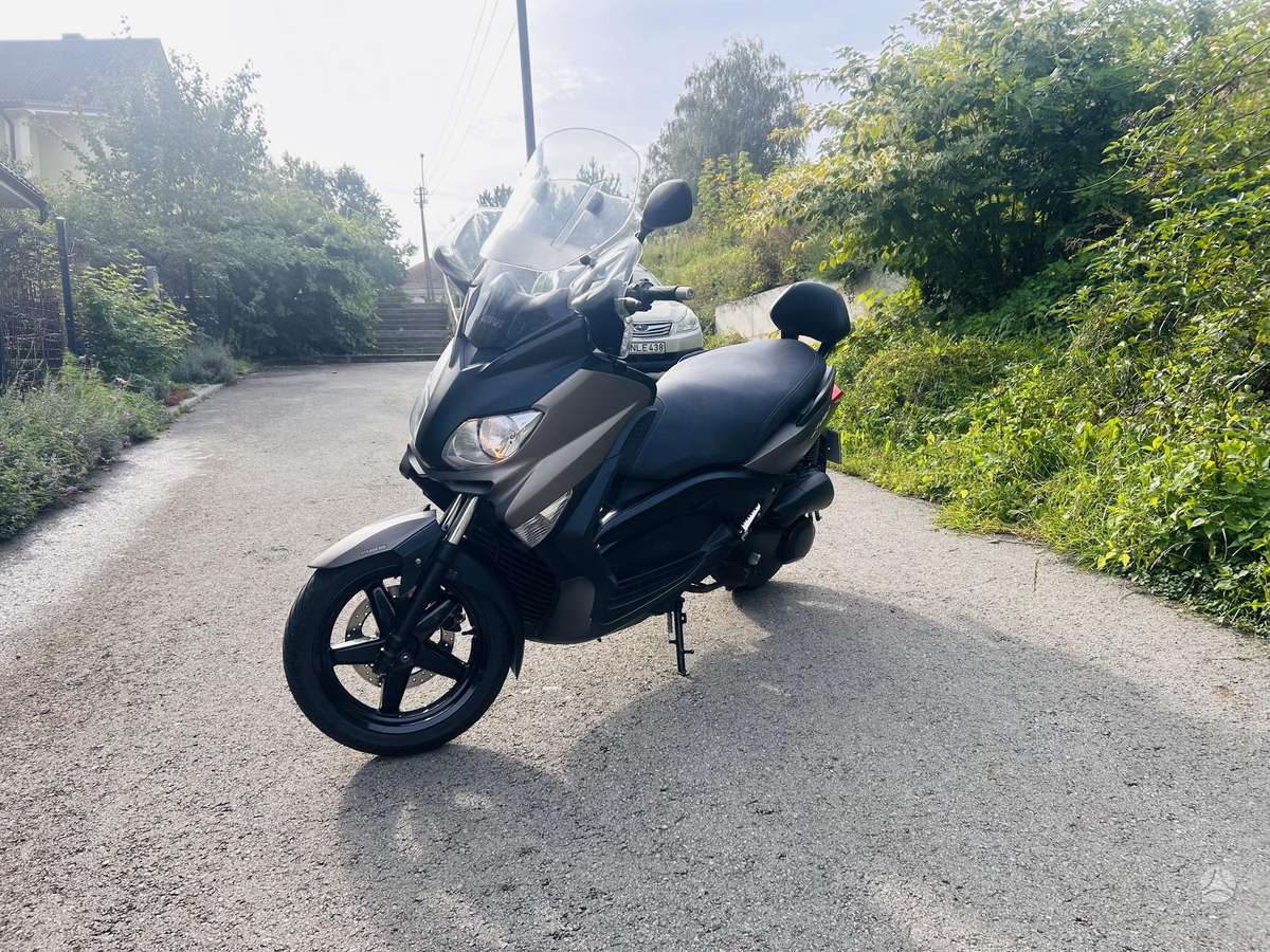 Yamaha XMAX 250 250cc, scooters / mopeds