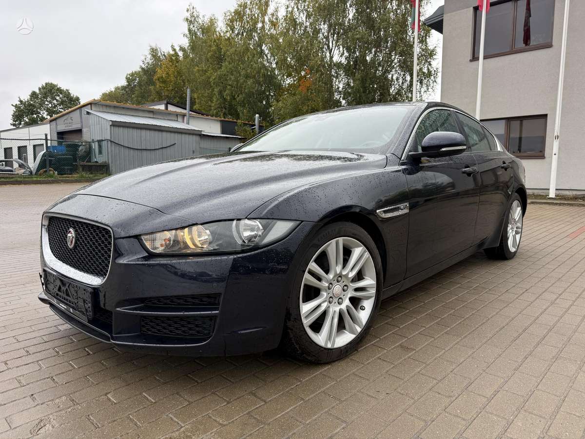 Jaguar XE, 2.0 l., Седан