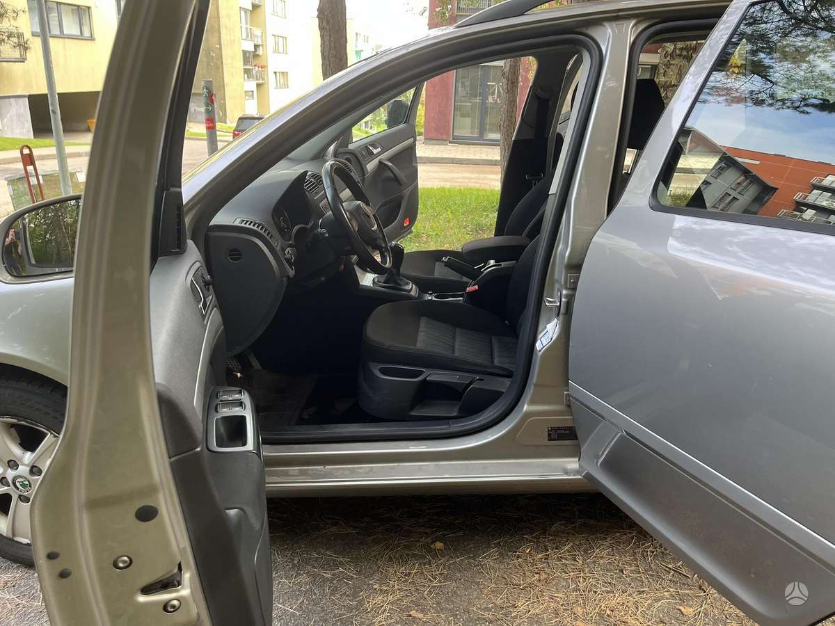Skoda Octavia, 1.6 l., Универсал