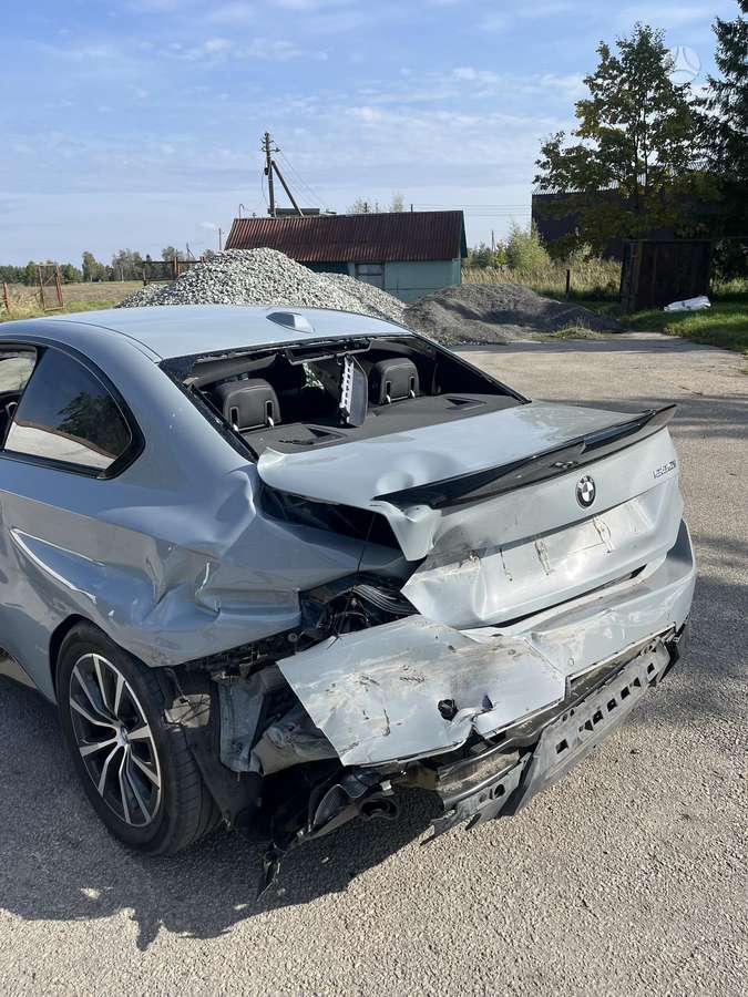 BMW 230, 2.0 l., coupe