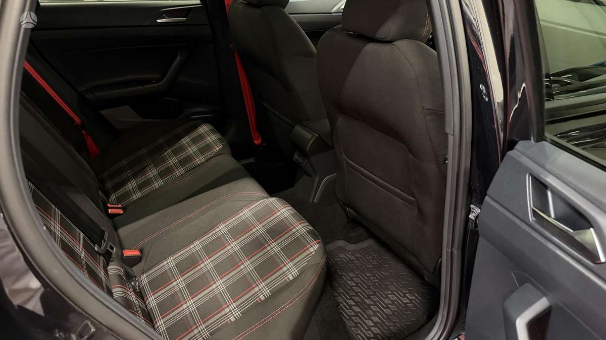 Volkswagen Polo, 2.0 l., hatchback