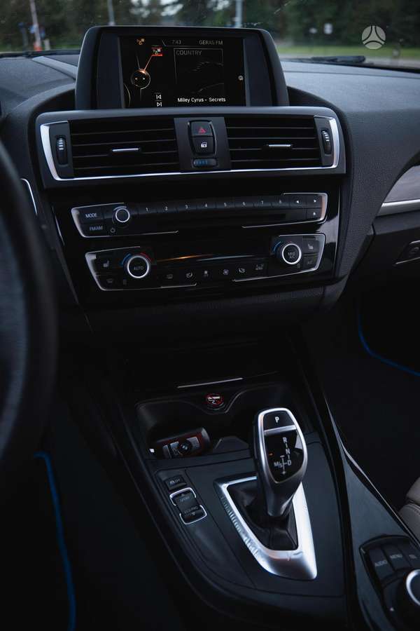 BMW 228, 2.0 l., coupe