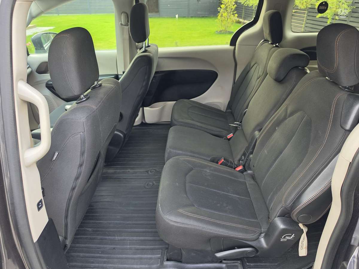 Chrysler Pacifica, 3.6 l., Минивэн