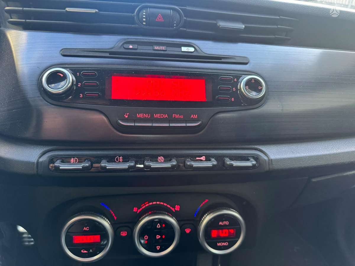 Alfa Romeo Giulietta, 2.0 l., hatchback