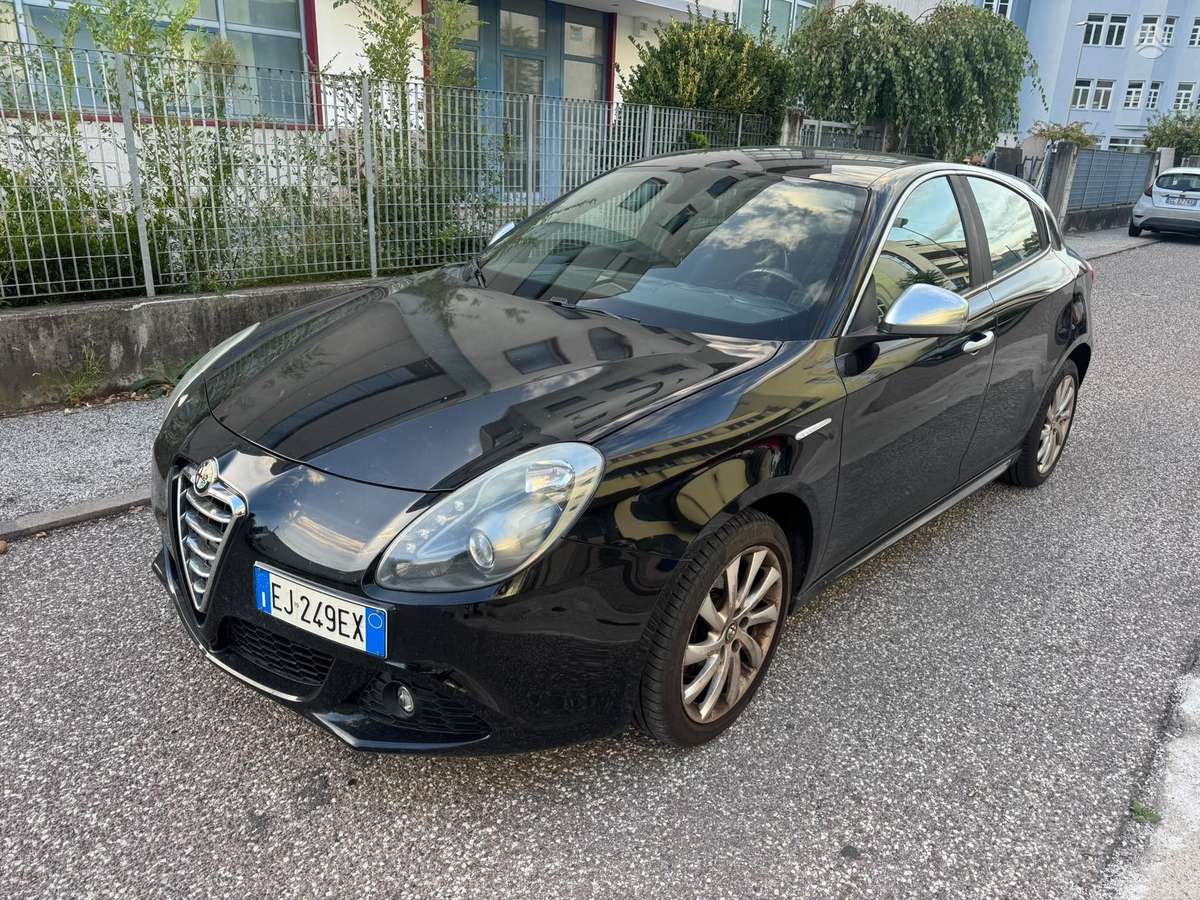 Alfa Romeo Giulietta, 2.0 l., hatchback