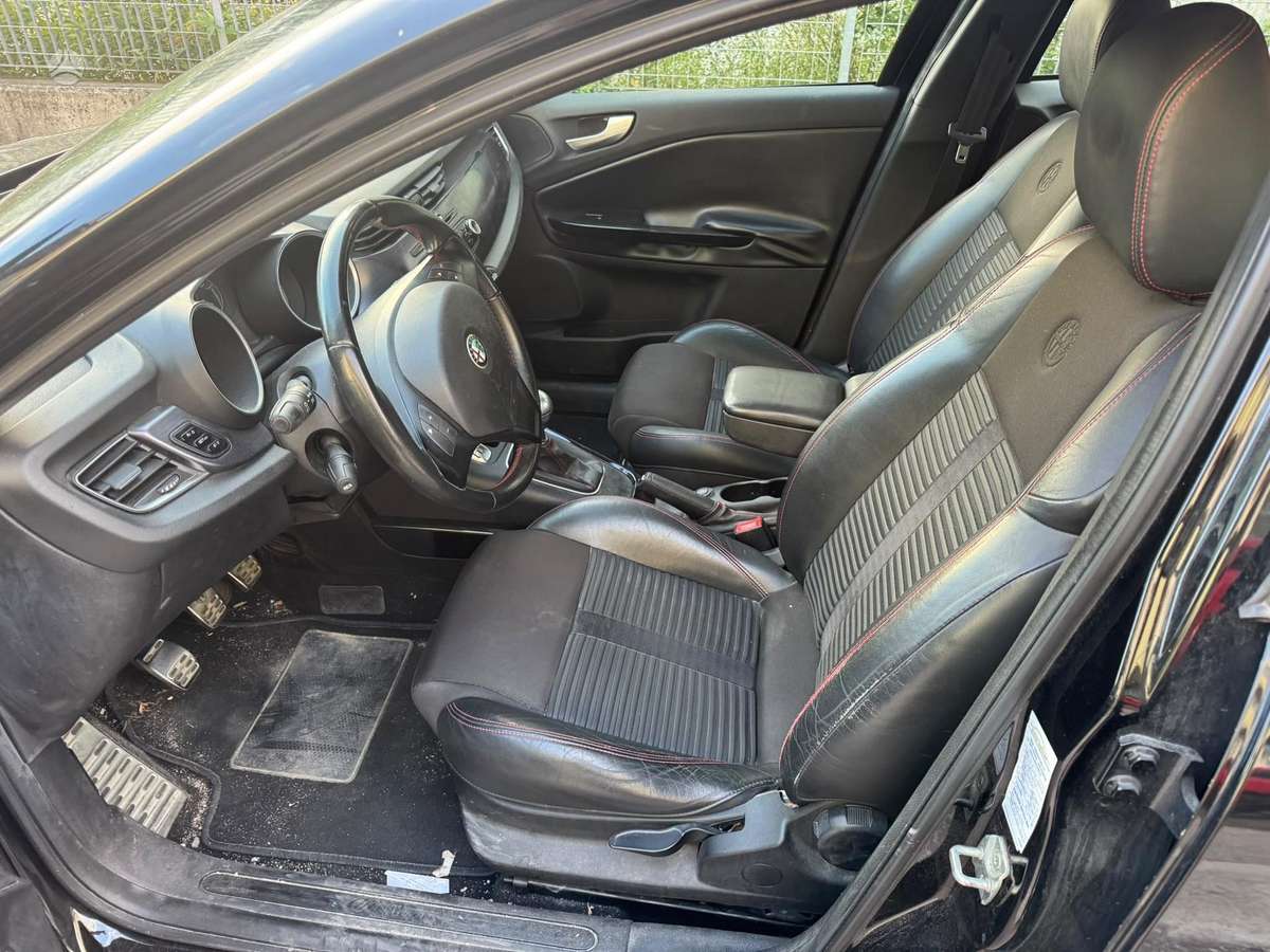 Alfa Romeo Giulietta, 2.0 l., hatchback