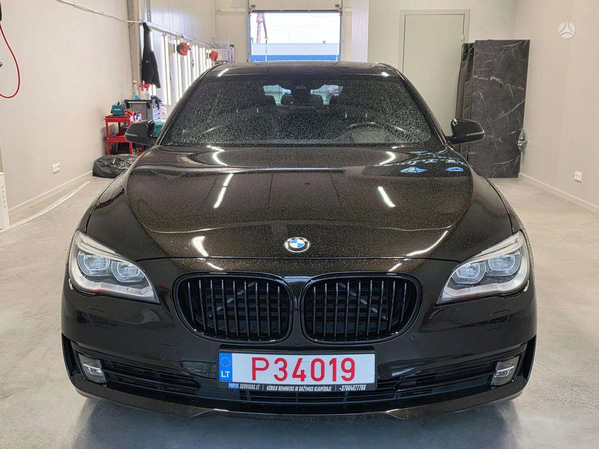 BMW 730, 3.0 l., sedanas