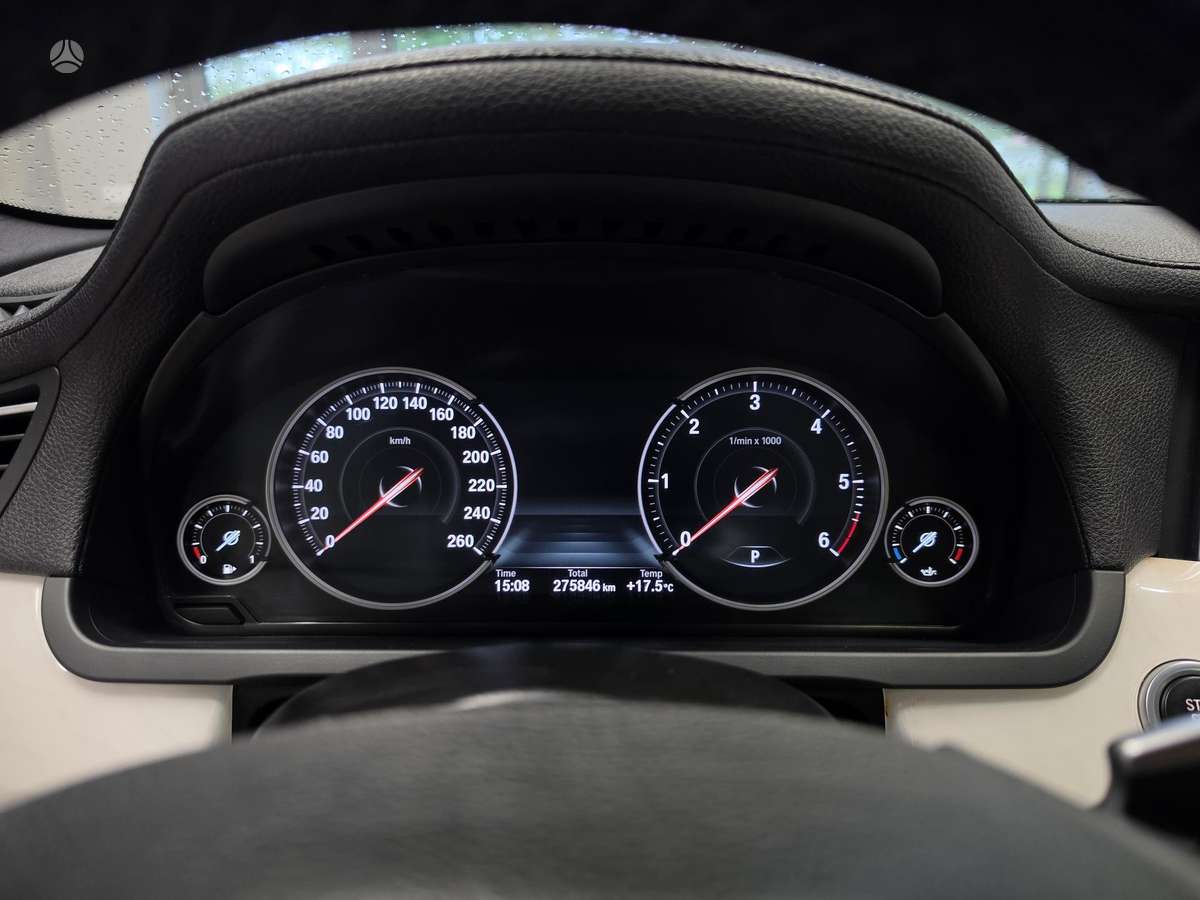 BMW 730, 3.0 l., Седан